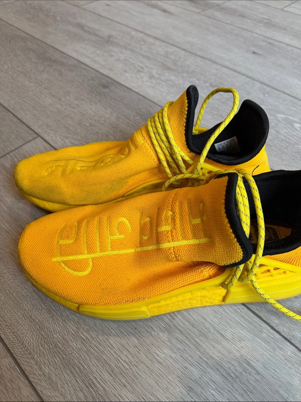 Adidas NMD Hu Pharrell Lightweight extra eye yellow sneakers size 10.5
